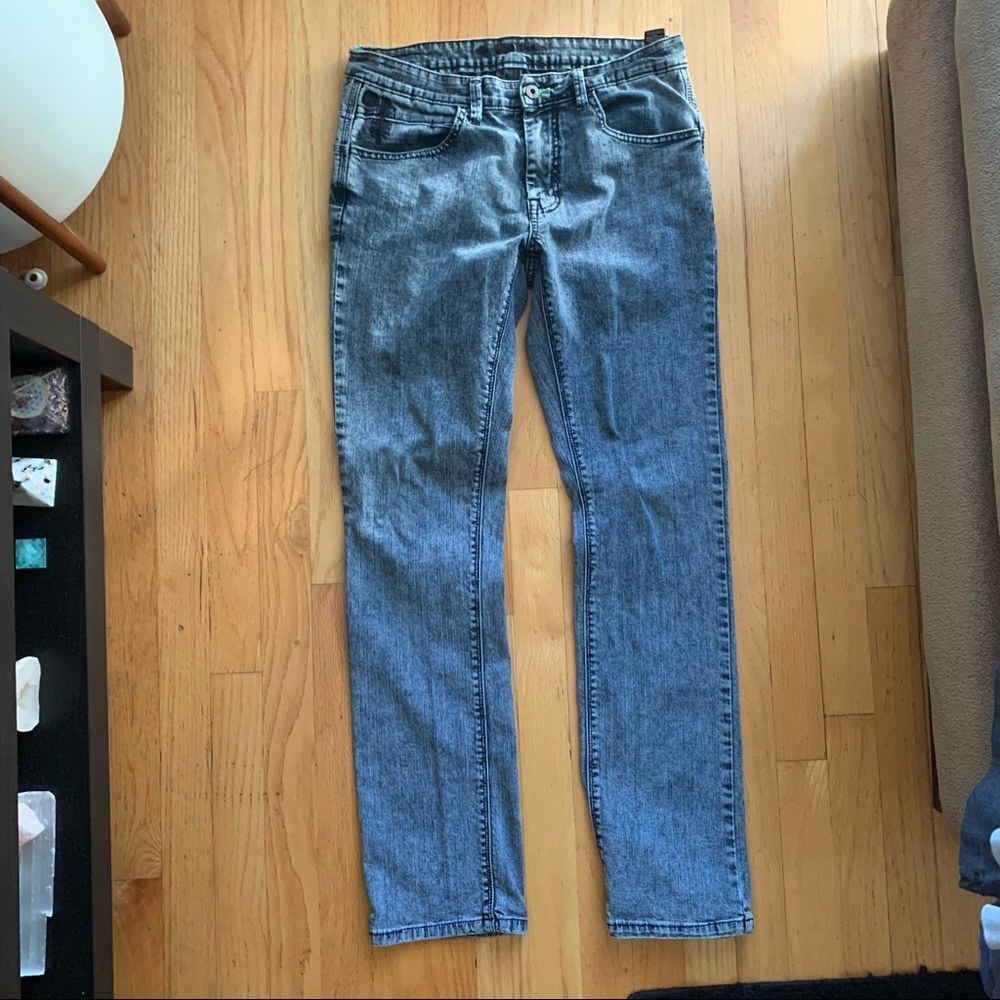 Element men’s skinny jeans // Sz 33